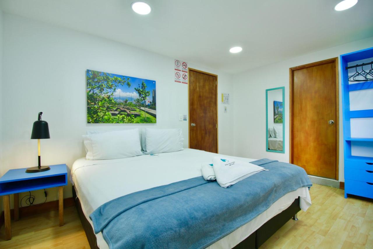 Poblado Park Guest House Медельїн Екстер'єр фото