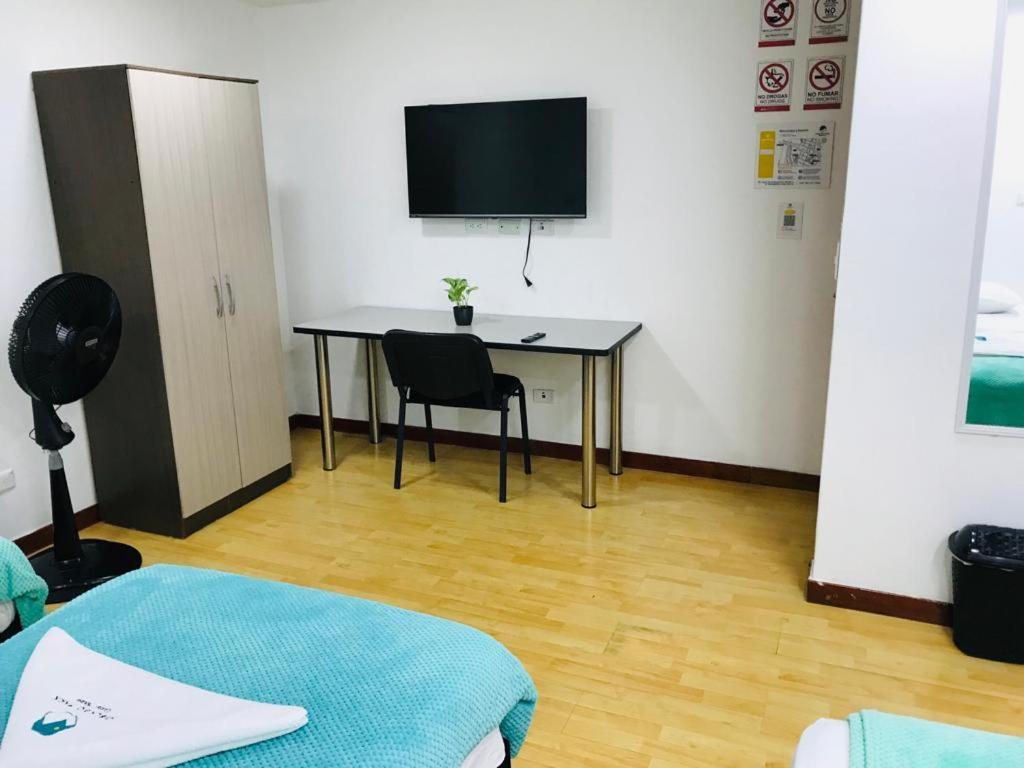 Poblado Park Guest House Медельїн Екстер'єр фото